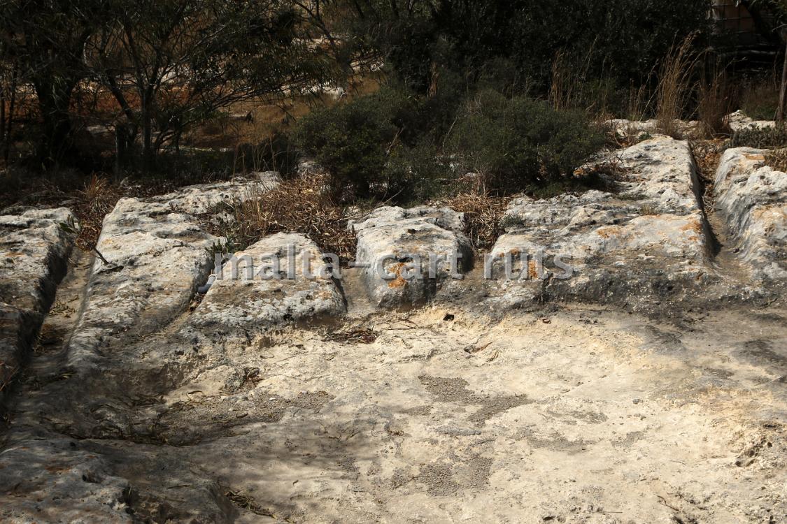 Il-Kalkara 3 + 2